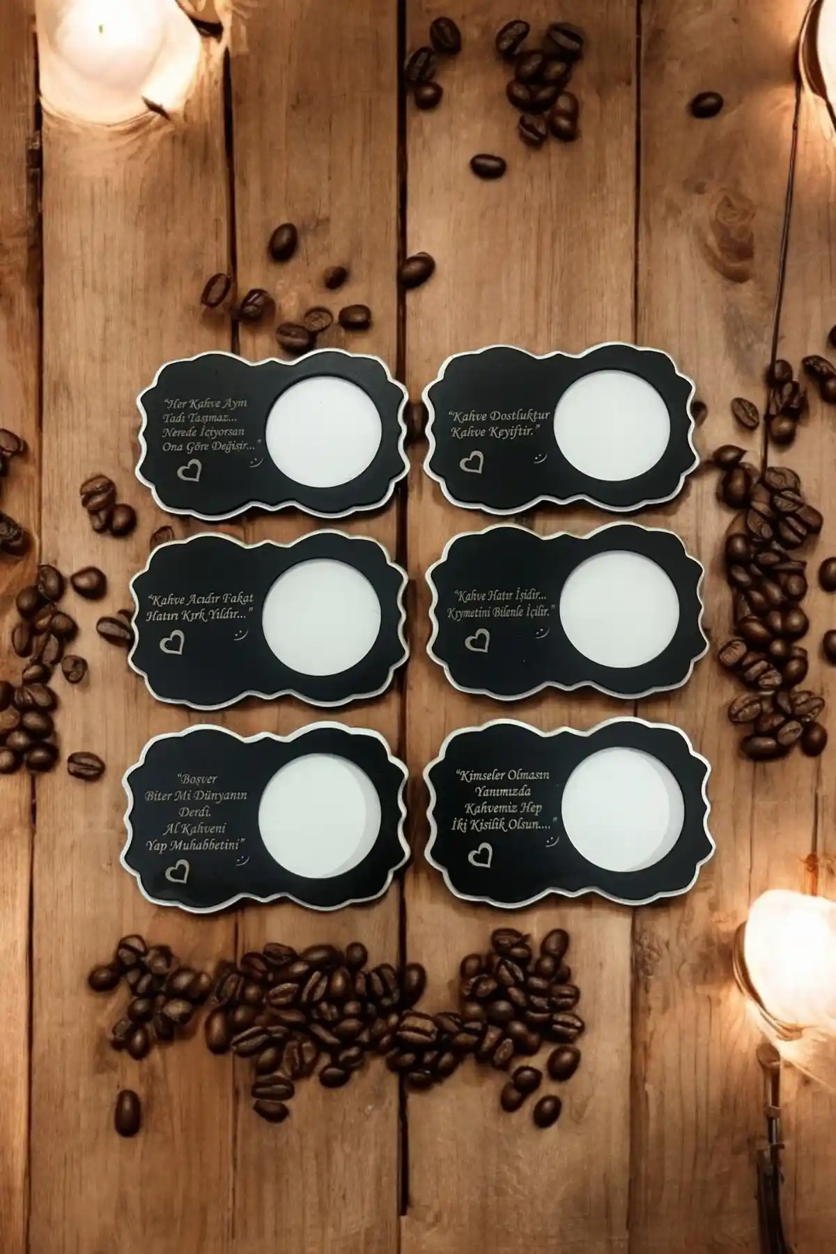 Ahşap Tasarımlı 6'lı Siyah Beyaz Sözlü Kahve Fincan Altlığı Seti