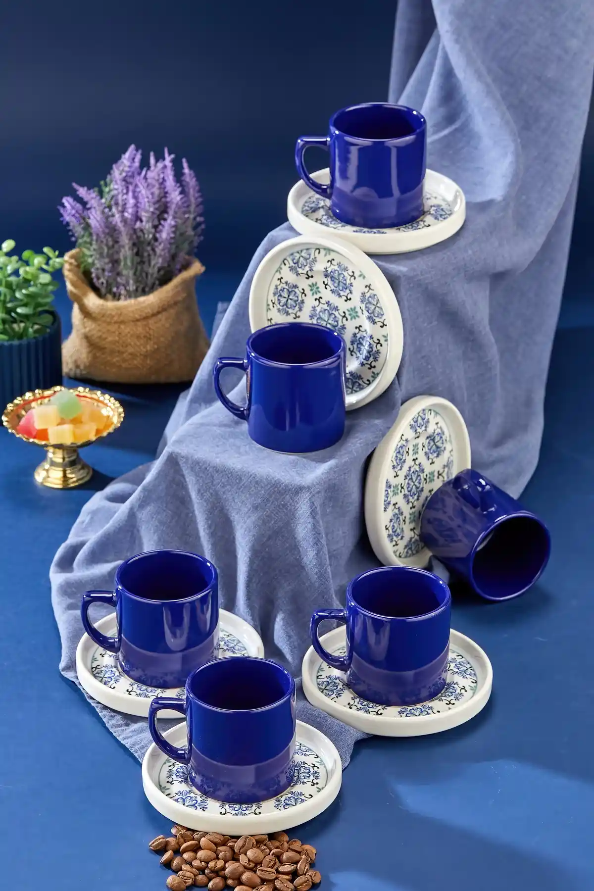 Erbaşlar Mavi Menekşe 12 Parça Seramik Kahve Fincan Takımı Modern ve Şık Tasarım