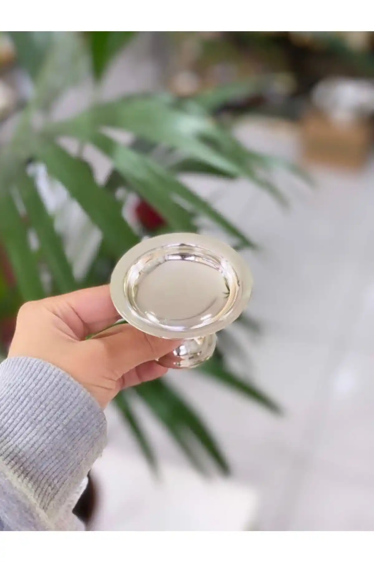 Modern ve Dayanıklı Metal Lokumluk Gümüş Renk Tek Parça Tasarım