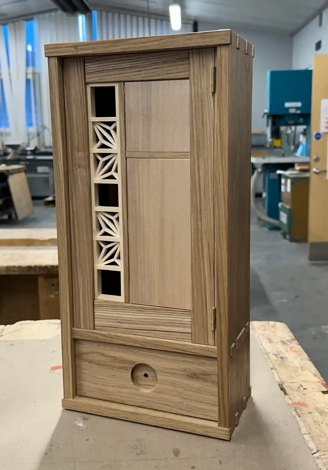 Ahşap Kabin Üretiminde Malzeme Seçimi, Bağlantı Teknikleri ve Yüzey İşlemleri