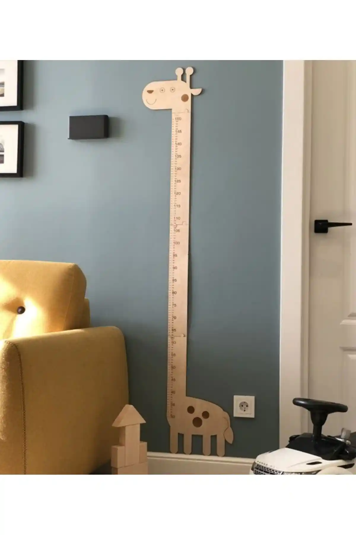 Ahşap Çocuk Büyüme Grafiği Cetveli - Dayanıklı ve Doğal Tasarım Özellikleri