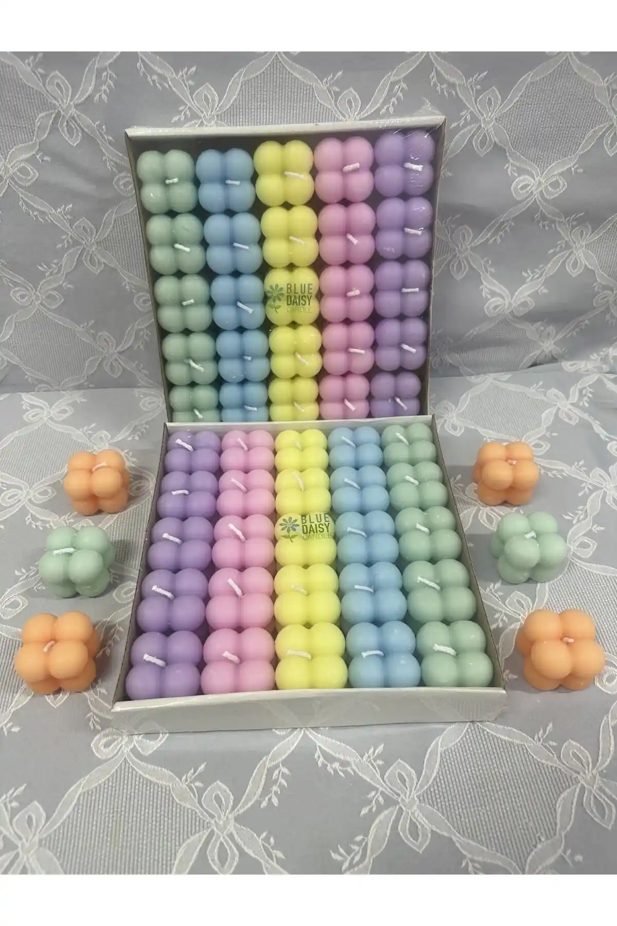 BlueDaisyCandle Renkli ve Kokulu Mini Mumler ile Özel Anlarınızı Taçlandırın