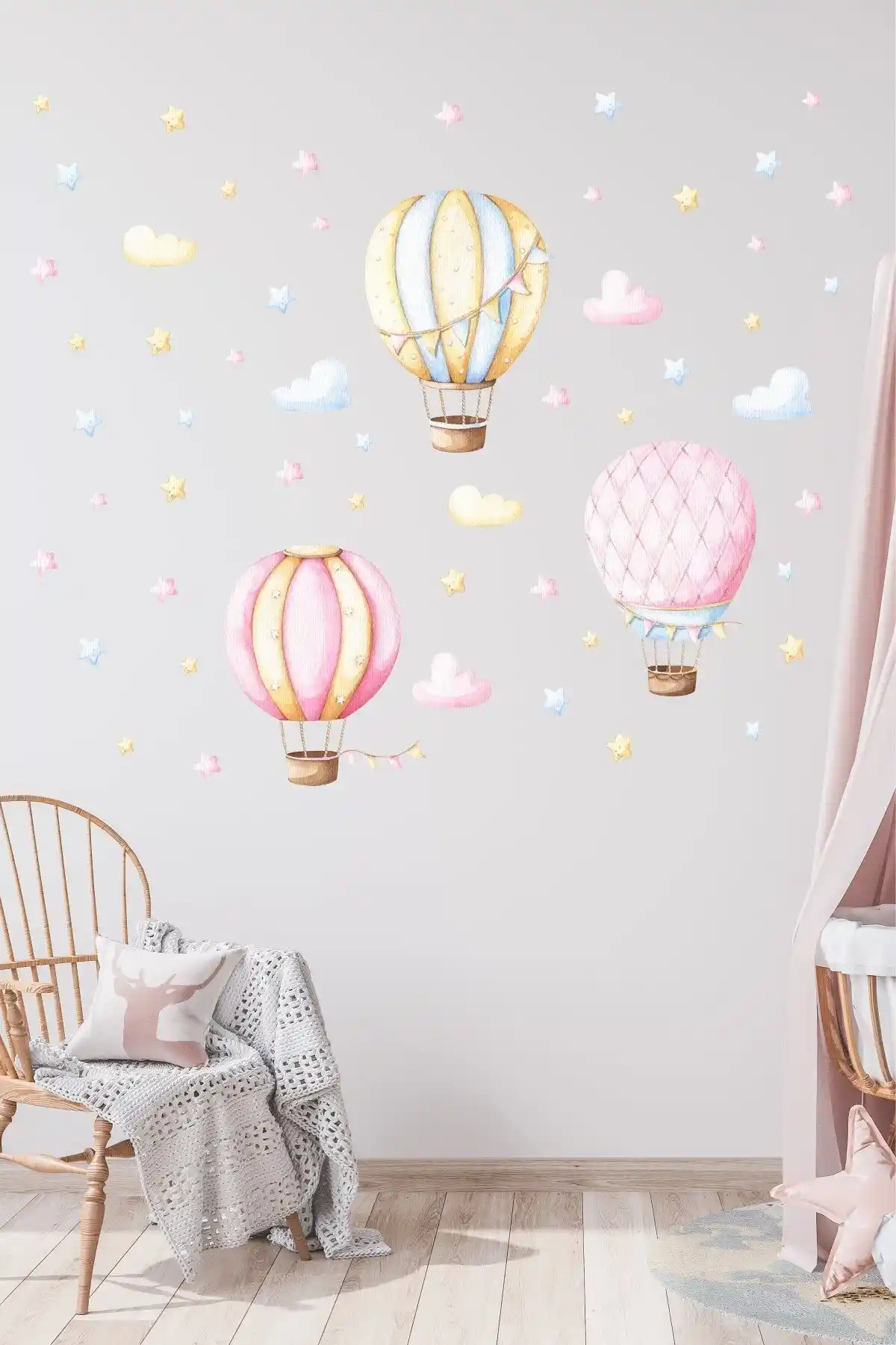 Çocuk Odası İçin Rüya Balonlar Duvar Sticker Seti Renkli ve Dayanıklı Dekorasyon Çözümü