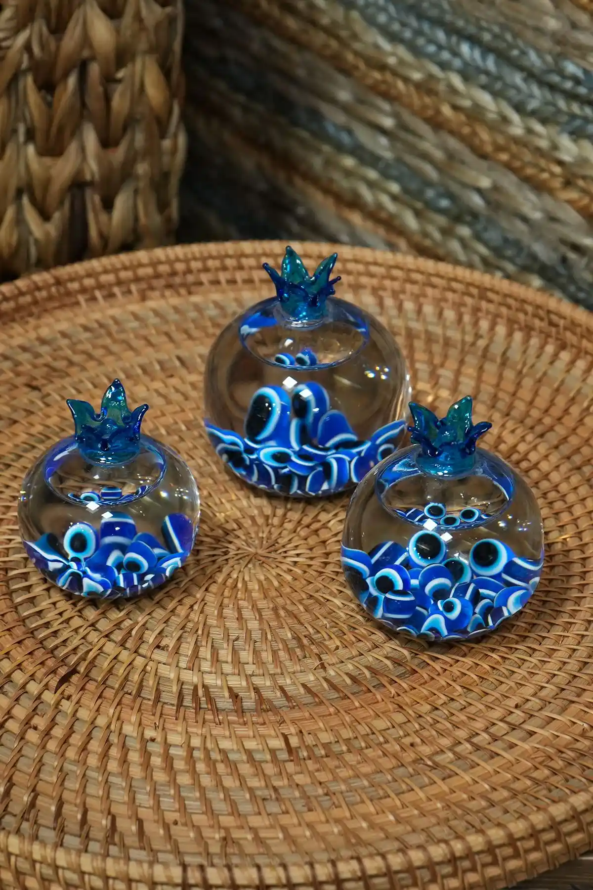 El Yapımı Cam Nar Seti: Zarif ve Anlam Dolu Dekoratif Sembol Ürünü