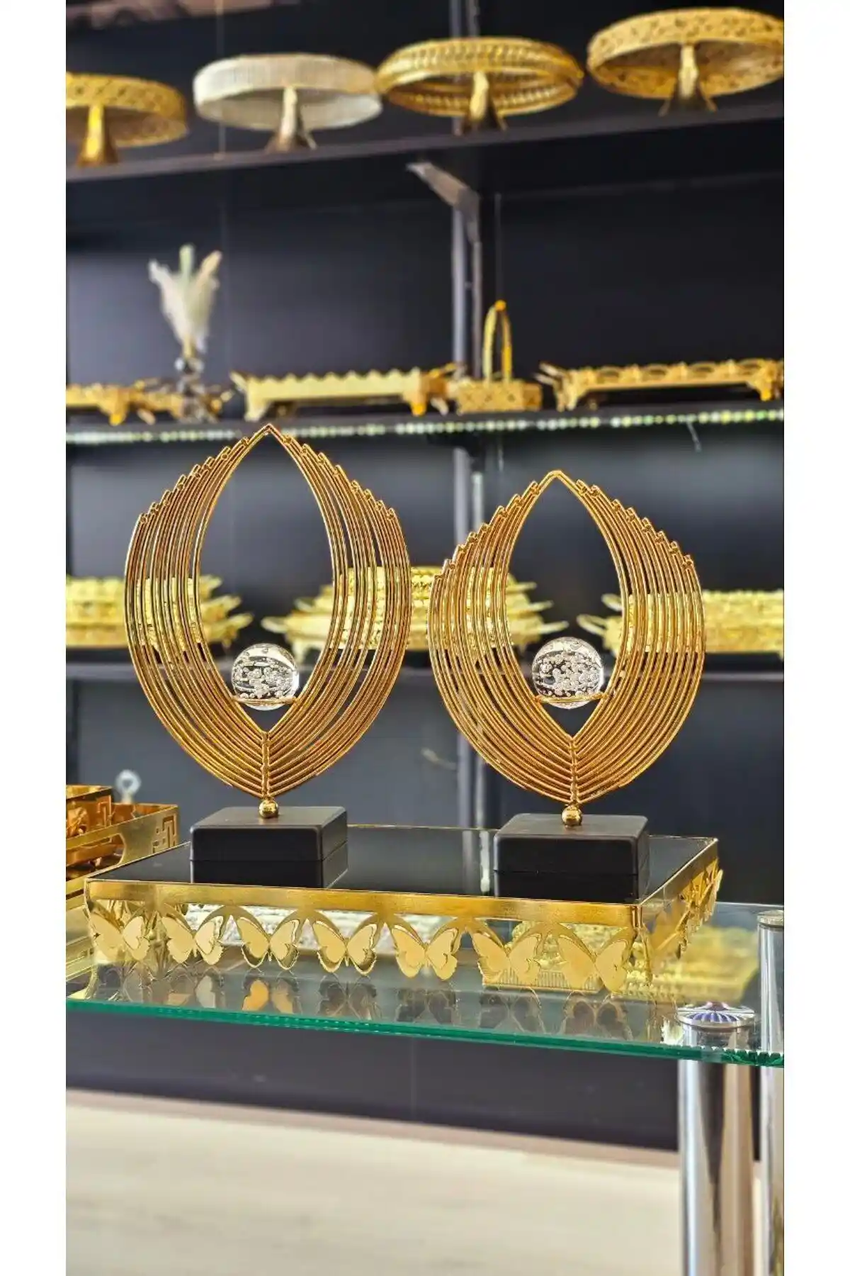 Farklıevim Dekoratif 2'li Kristal Küre Çelenk Model Metal Aksesuar Seti