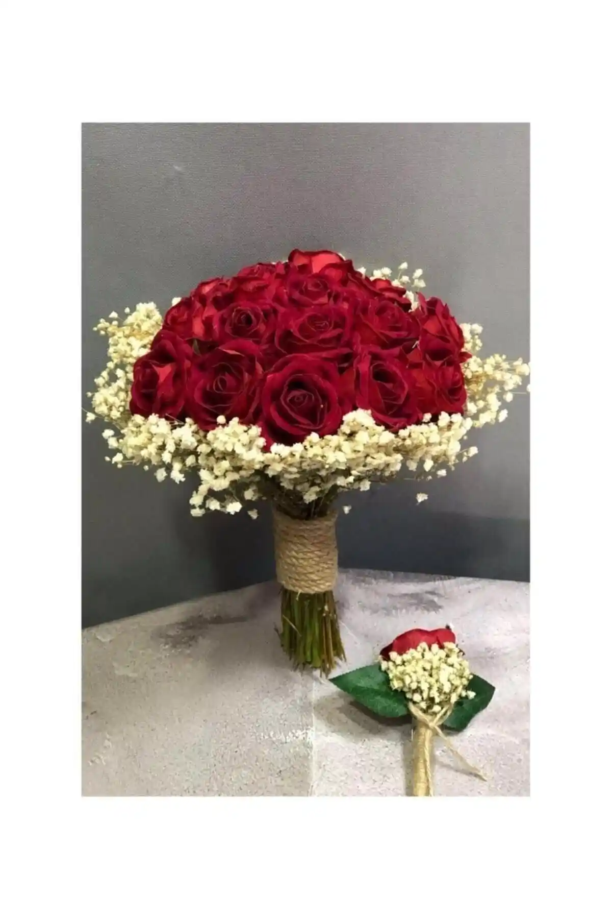 Gelin Buketi ve Düğün Çiçekleri: Zarif ve Modern Tasarımlar