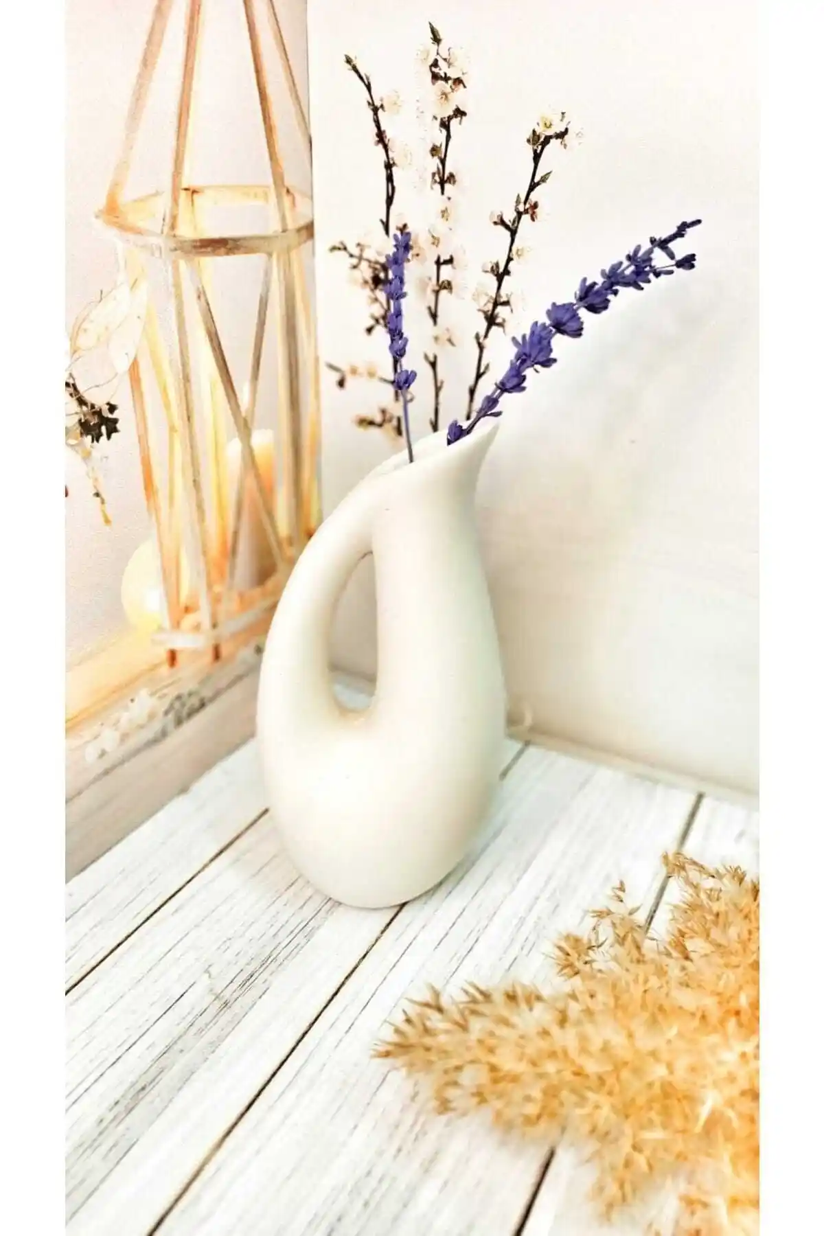 Genel Markalar Badem Vazo: Modern ve Zarif Dekoratif Aksesuar Özellikleri