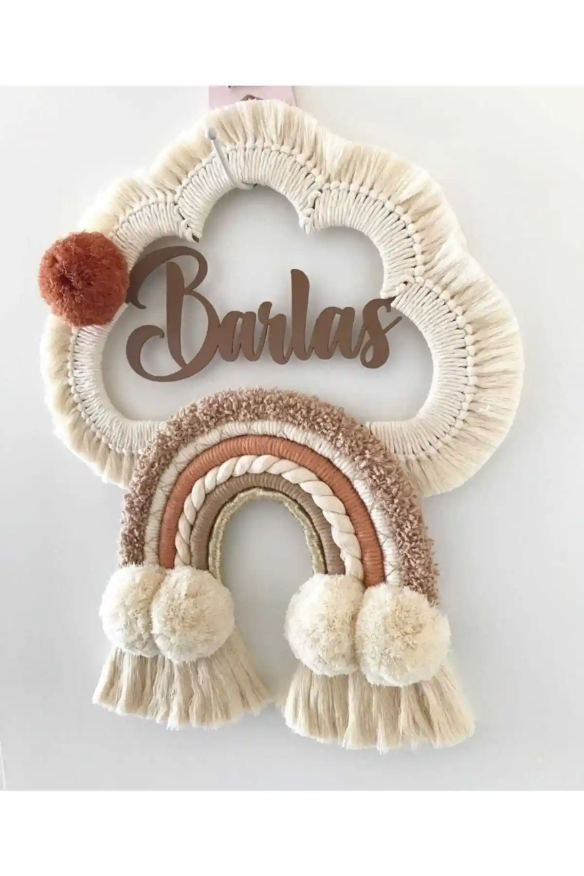 Makrome Bulut Bebek Kapı Süsü: Renkli ve Sevimli Çocuk Odası Dekorasyonu