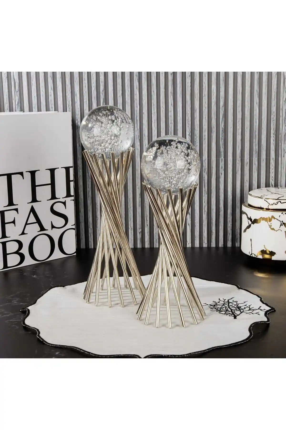 Metalay Gümüş Burmalı Çapraz Ayaklı Dekoratif Küre Seti Ev ve Ofis İçin Modern Tasarım