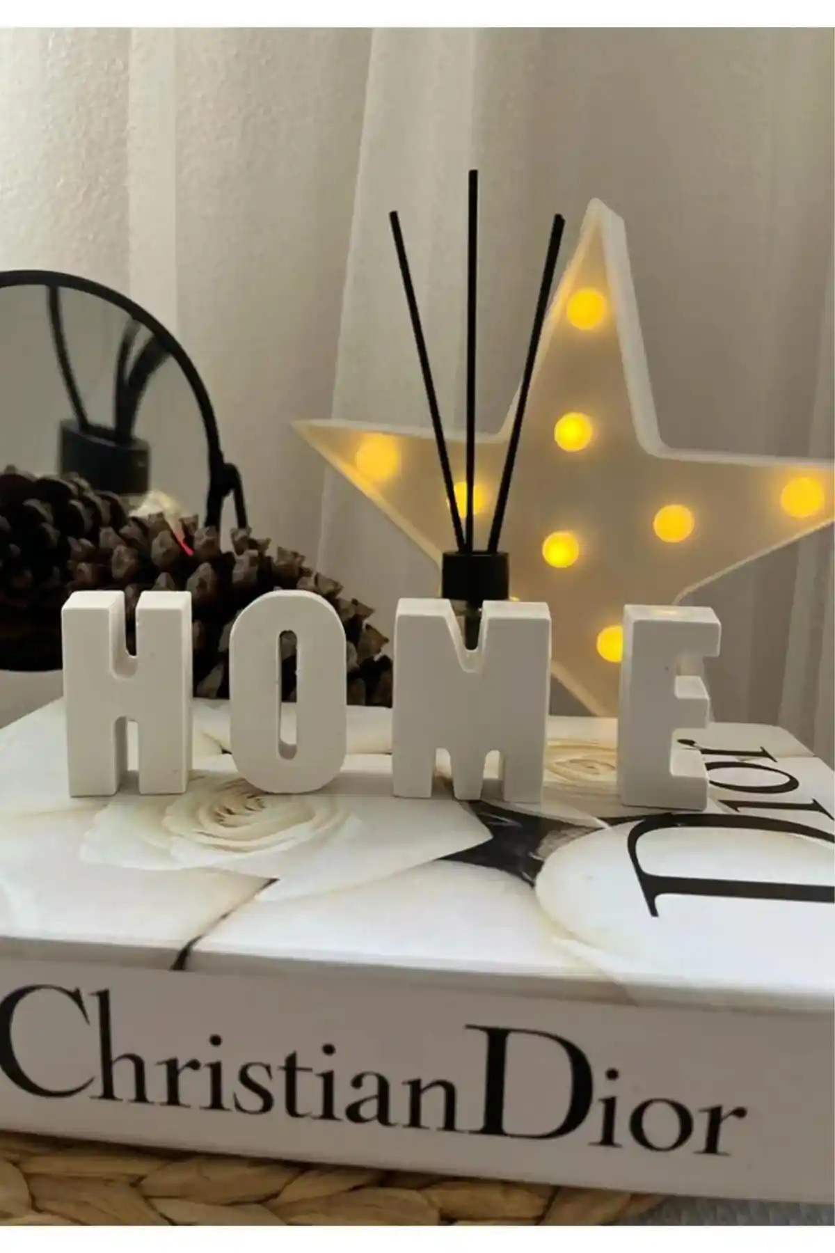 Modern ve Şık Dekoratif Biblo Home Yazısı ile Evinize Zarafet Katın