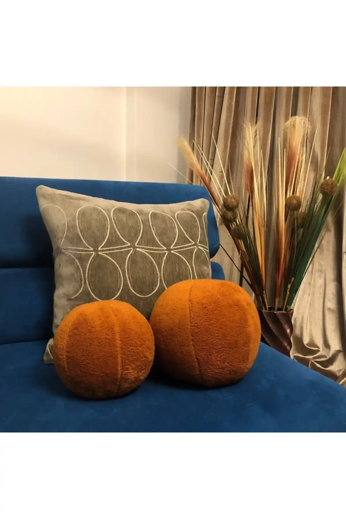 Modern ve Şık Register Top Kırlent ve Yastık Çeşitleri Ev Dekorasyonunu Yeniler