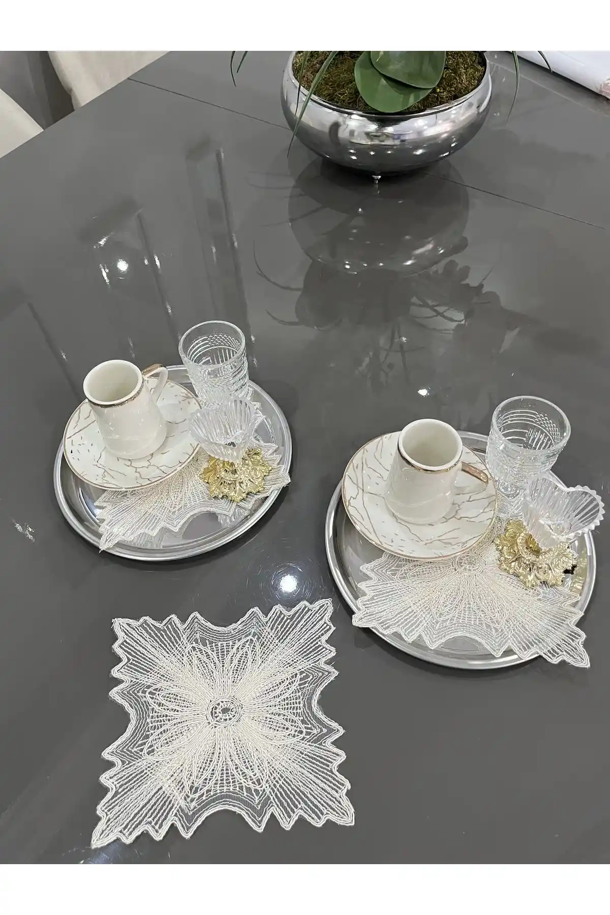 Nubu Atelier Begonvil Krem Renk Dekoratif Keten Peçete 6'lı Kahve ve Kokteyl Sunumu İçin