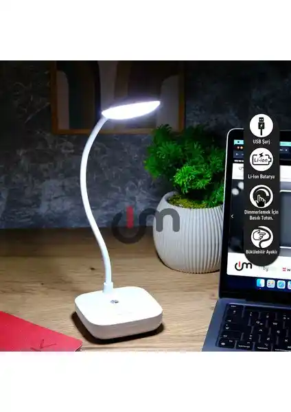 Ack Şarjlı LED Masa Lambası: Modern Tasarım ve Çok Yönlü Aydınlatma Özellikleri