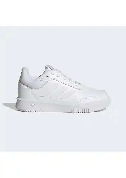 Adidas GW6423 Tensaur Spor Ayakkabısı Geniş Kalıp ve Sürdürülebilir Malzeme Özellikleriyle