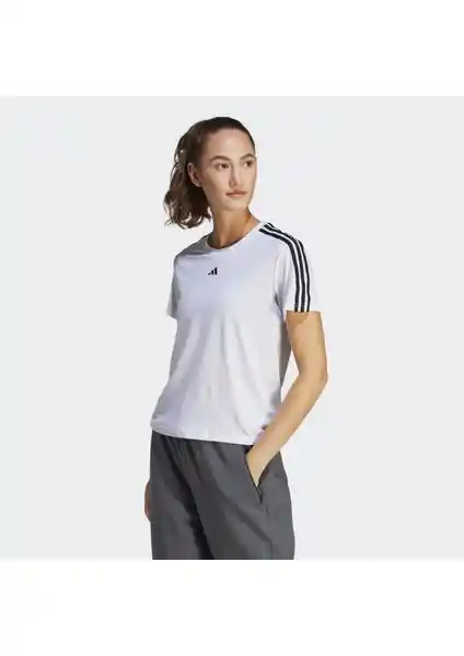 Adidas Performance IC5040 AEROREADY Train Essentials 3-Stripes T-shirt: Konfor ve Sürdürülebilirlik Bir Arada