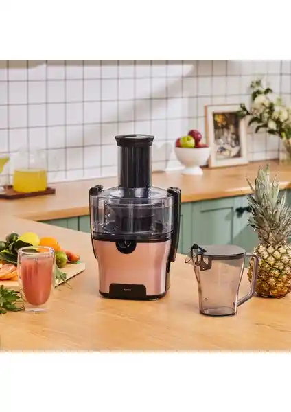 Karaca Maxvit ve Yasomi Fruitforce Meyve Sıkacağı Karşılaştırması