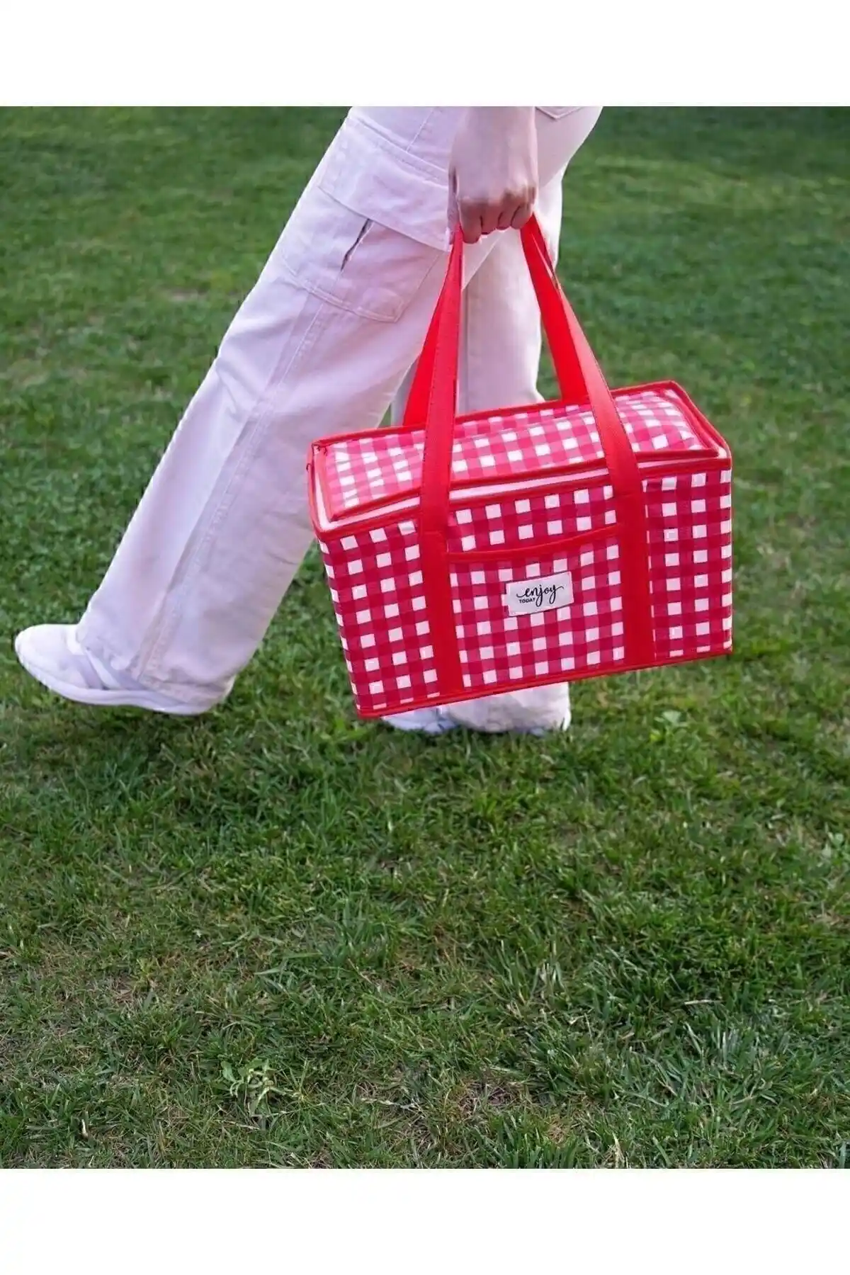 ALAS Termo Lüks Piknik Çantası: Geniş Hacim ve Isı Koruma Özelliğiyle Pratik Seyahat Arkadaşı