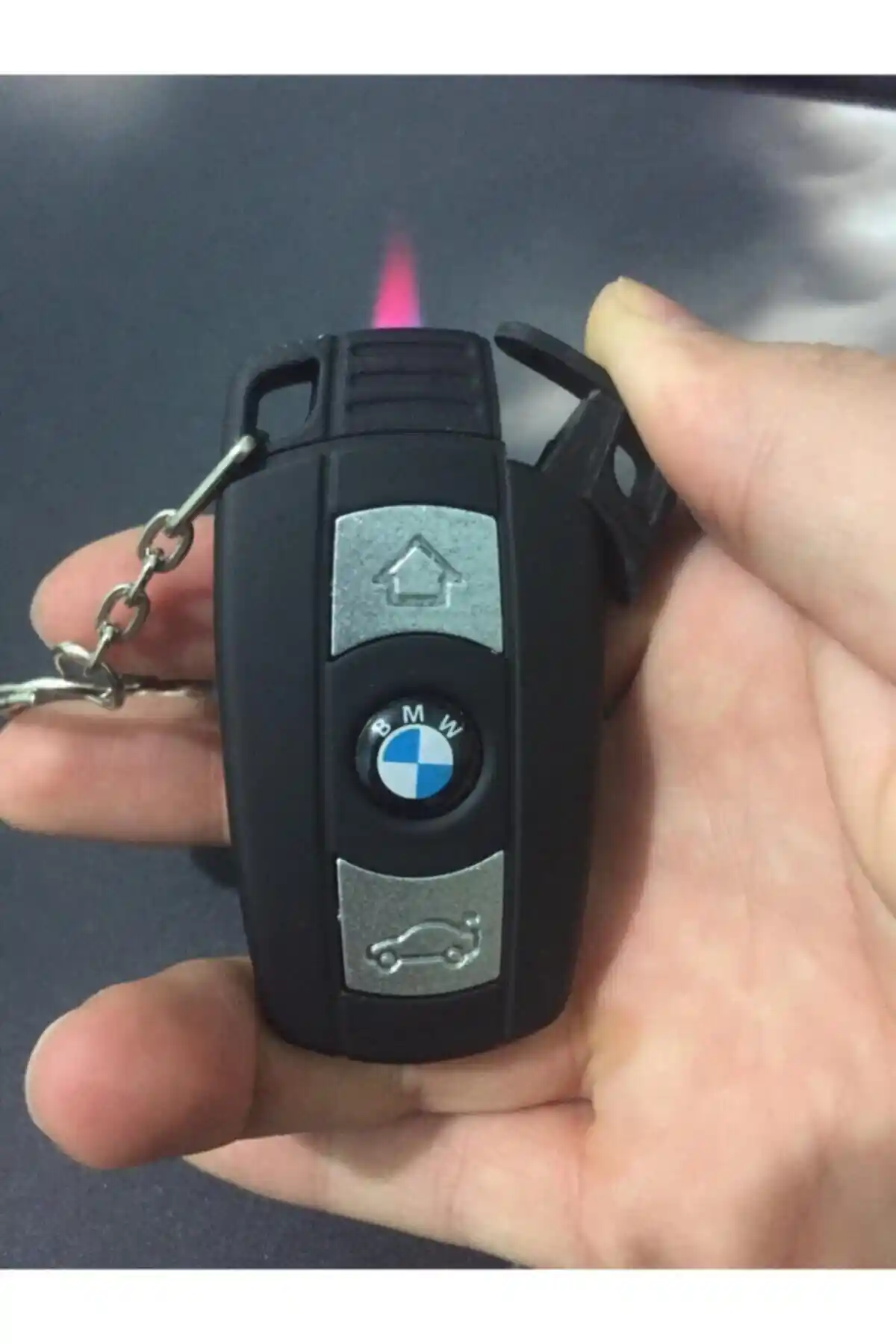 BMW Araba Kumandası Figürü Çakmak Anahtarlık Türkiye Menşei Modern Tasarım