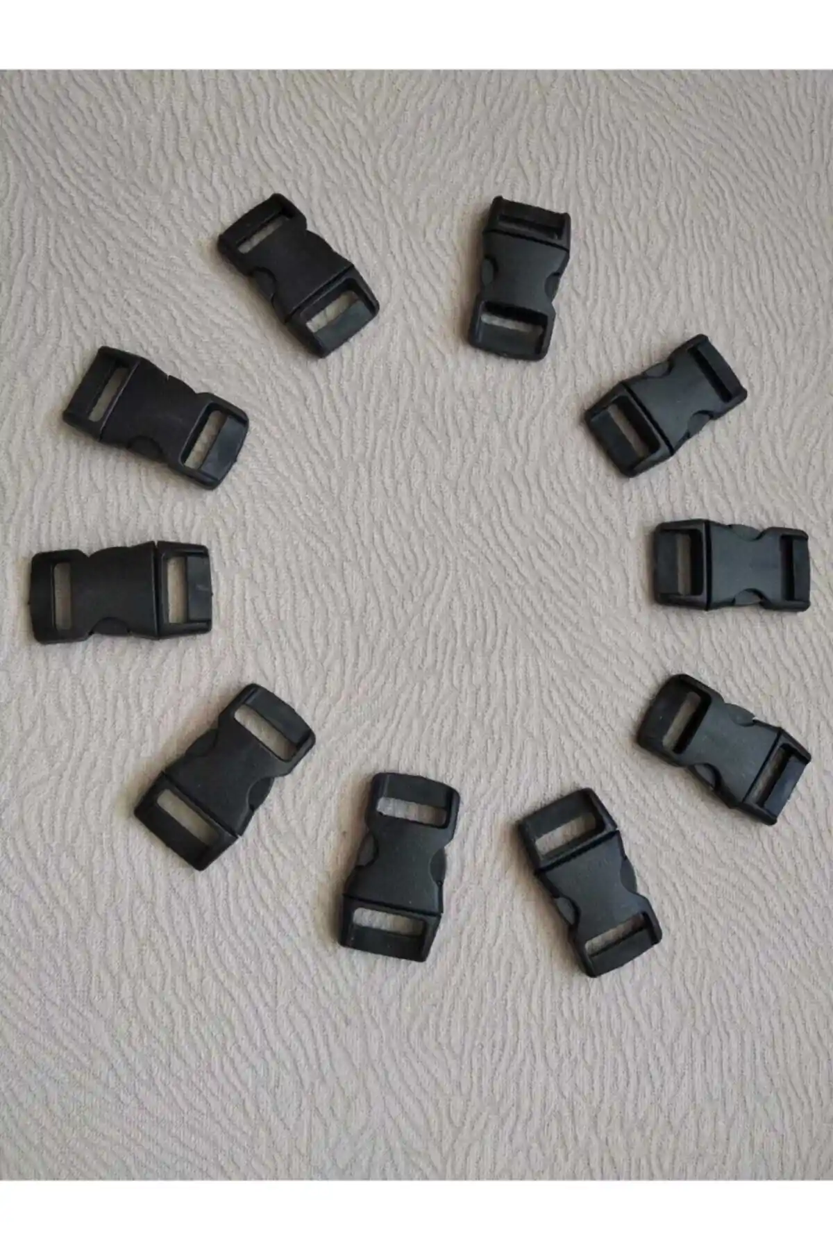Genel Markalar Siyah 10 Adet 10 Mm Plastik Paracord Bileklik Klipsi Ürün Tanıtımı ve Özellikleri