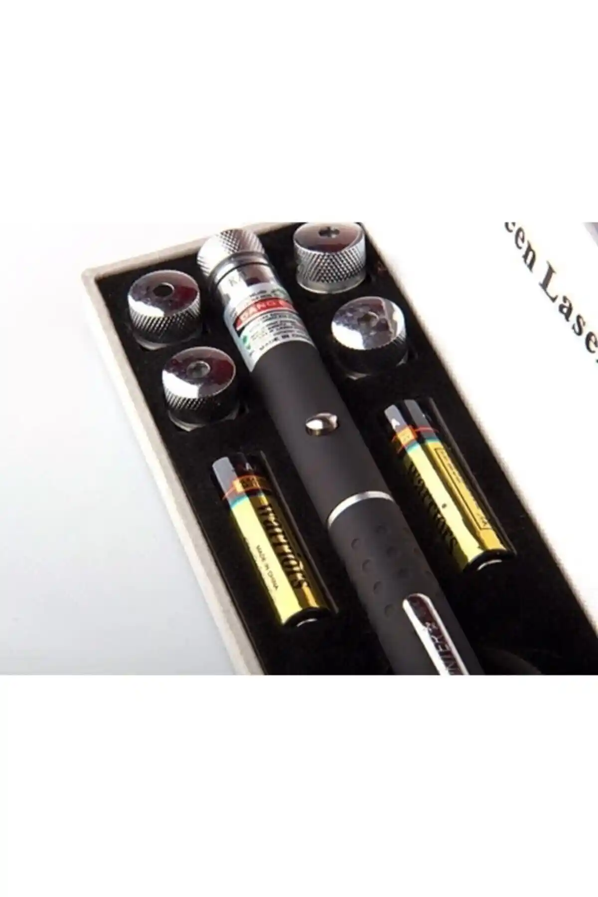 Genel Markalar Yeşil Lazer Pointer 3000 mW 15 Km Menzil ve Çoklu Uç Özelliğiyle