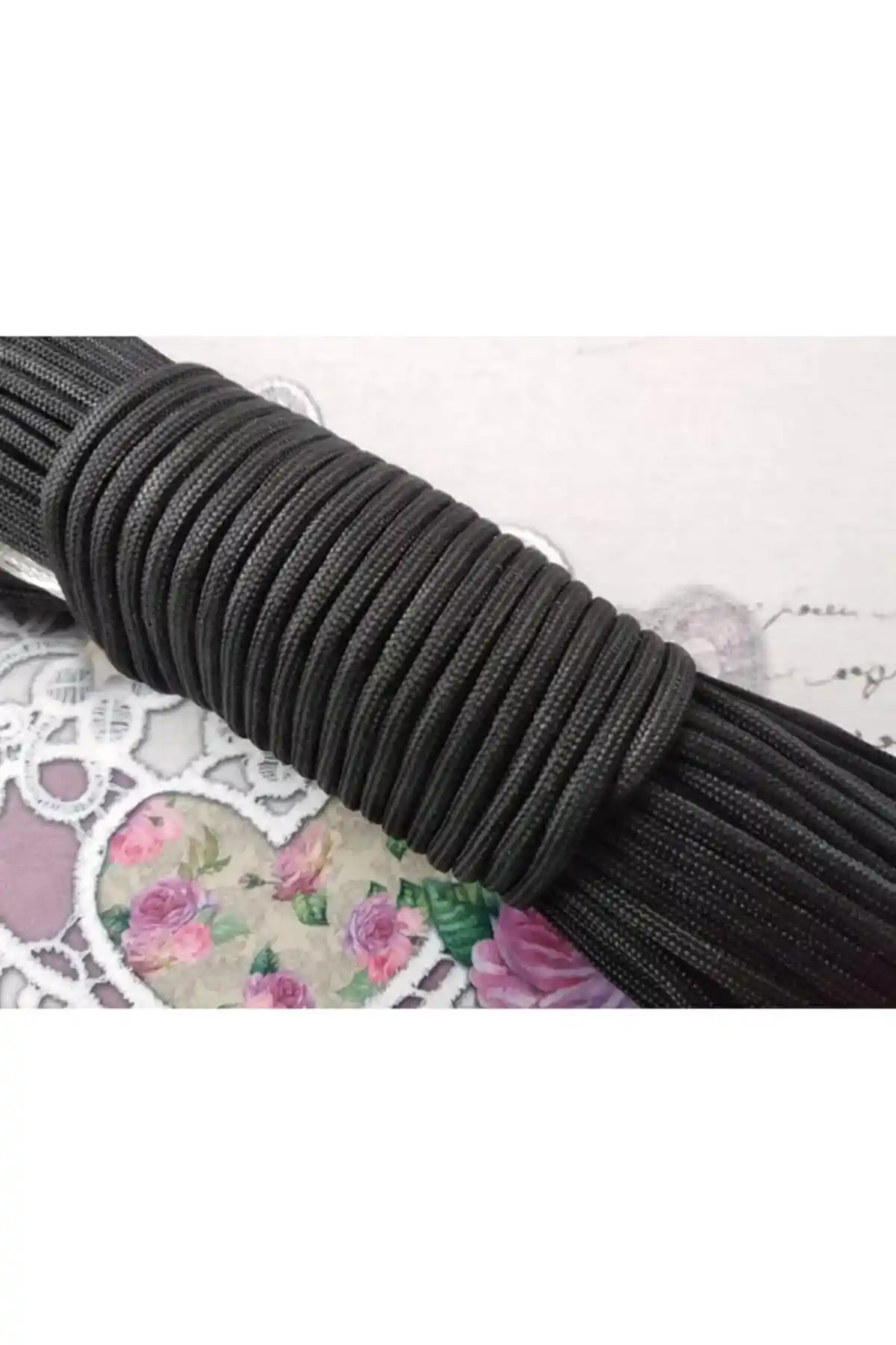 Paracord 10 Metre Kaliteli 550 7 Çekirdek Paraşüt İpi Yüksek Dayanıklılık ve Çok Yönlülük