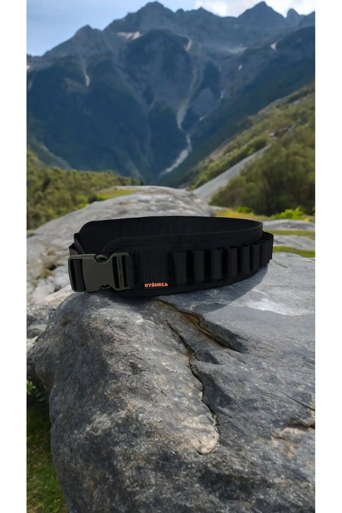 UYĞURCA 30 Fișek Kapasiteli Açık Fişeklik: Dayanıklı ve Pratik Tasarım Özellikleri