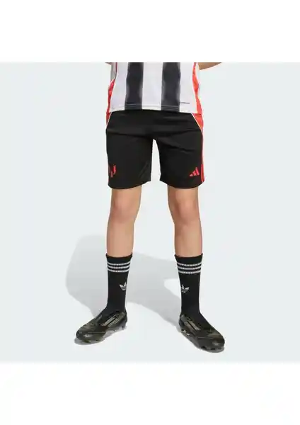 Adidas Messi Kids Şortları: Çocuklar İçin Konfor ve Tarzın Birleşimi Güçlü Özellikleriyle