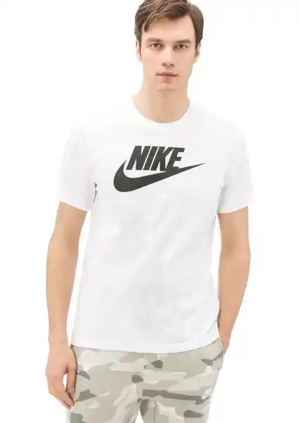 Nike Sportswear Icon Futura Erkek Tişörtü Günlük ve Spor Kullanımına Uygun Modern Tasarım