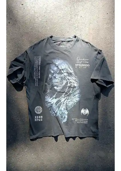 Overdrive Ghost Vintage Oversize T-Shirt: Rahat ve Şık Günlük Moda Seçeneği