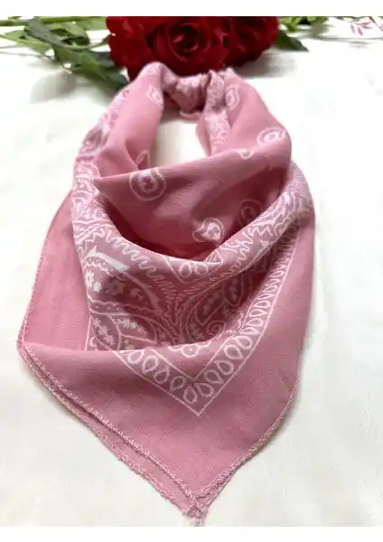 Pembe Etnik Desenli Pamuk Bandana Günlük ve Özel Gün Kullanımı İçin Şık Aksesuar