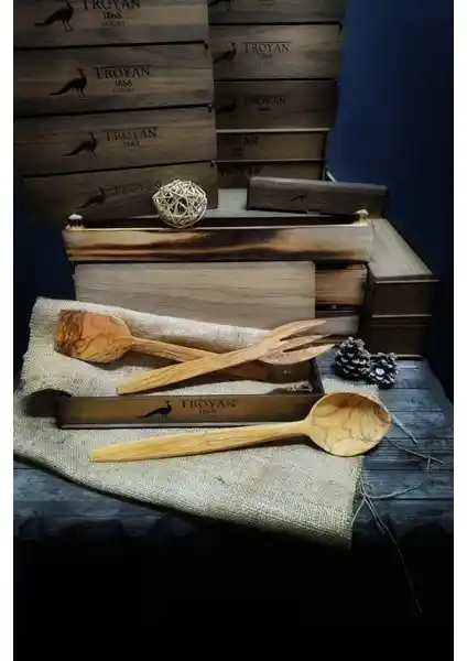 Troyan 1868 Hakiki Zeytin Ağacı Büyük Boy Çatal Kaşık Spatula Seti: Doğal ve Şık Mutfak Aksesuarı