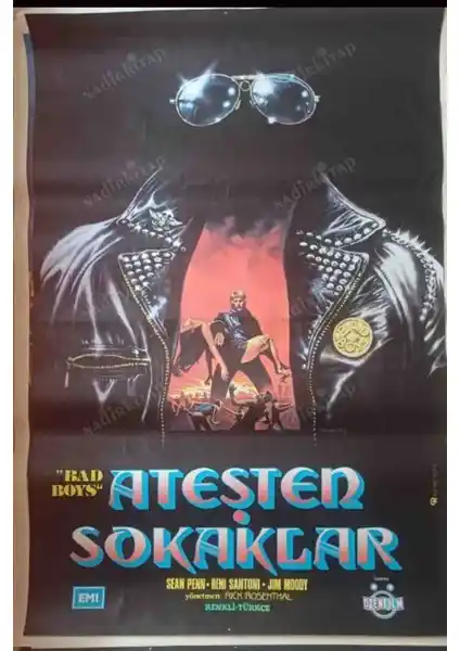 Ateşten Sokaklar Film Afişi - Yüksek Kalite ve Çarpıcı Tasarım Özellikleri