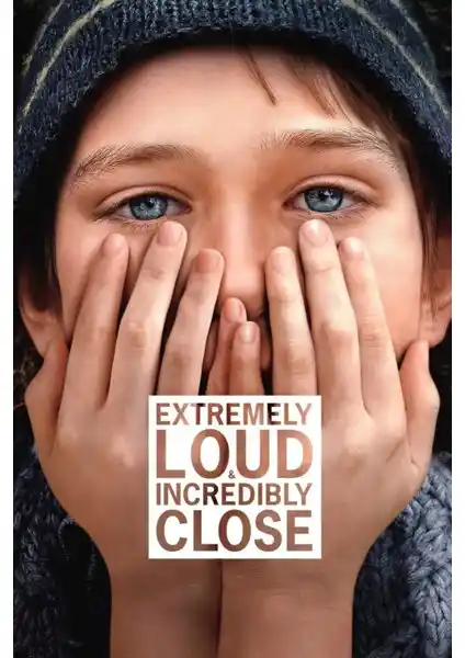 Modern Wall Art: Aktüel Extremely Loud And Incredibly Close Poster ile Dekorasyonunuza Sanat Katın
