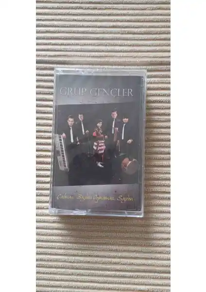 Sahaf Xlengo Gurup Gencer Kaset Jelatinde ile Geleneksel Türk Müziğinin Nostaljik Yüzü