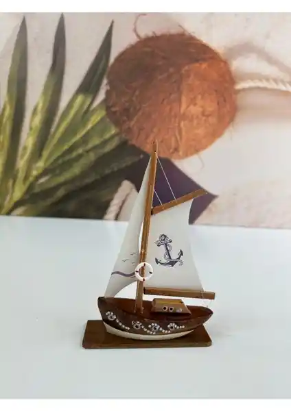 Ayhan Kotra El İşçiliğiyle Kişiselleştirilebilir Ahşap Yelkenli Gemi Maketi