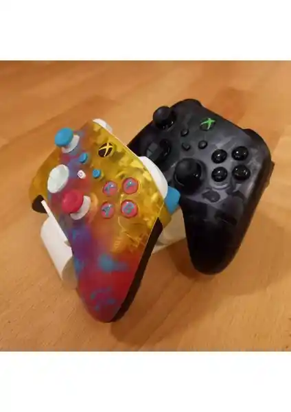 Xbox için şık ve fonksiyonel Eminem Peruk 2'li stand modern oyun alanları için ideal çözüm