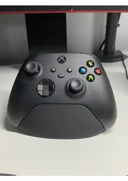 Xbox Oyun Kolu Standı: Şık ve Dayanıklı Kontrol Cihazı Düzenleyici Çözüm