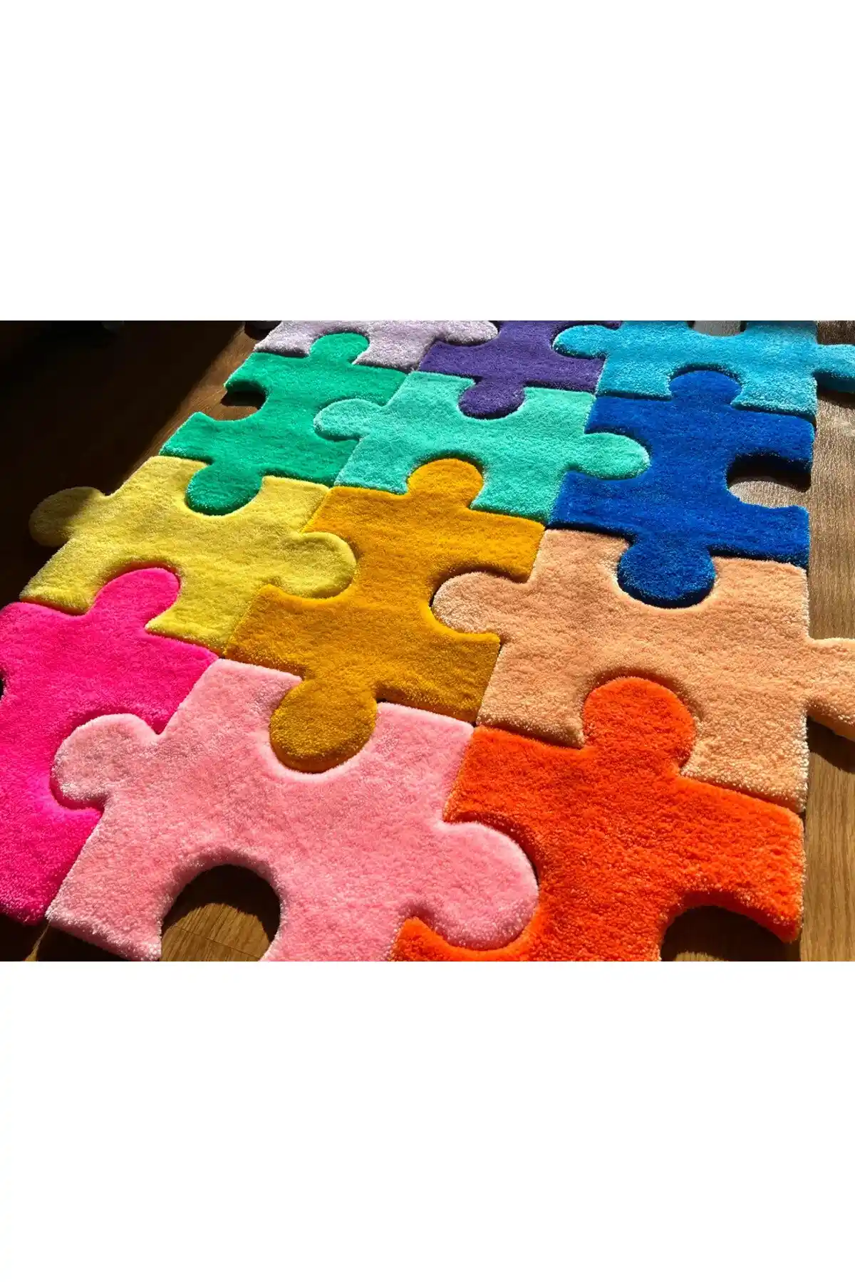 Tak Çıkar Halılar: Pratiklik ve Dekorasyonda Fonksiyonel Çözümler