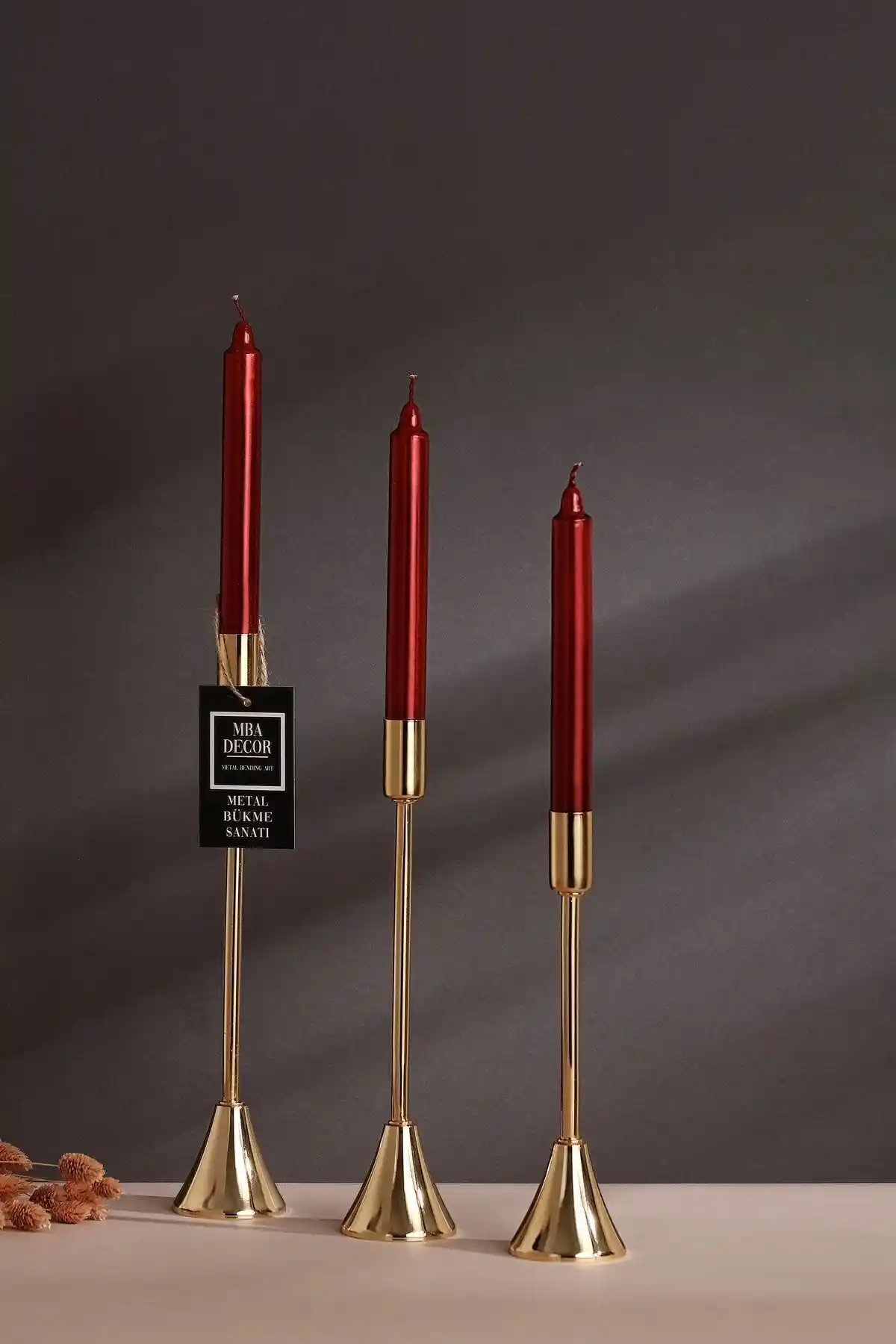 3'lü Topuklu Gold Şamdan Mumluk: Şık ve Dayanıklı Metal Dekoratif Mumluk