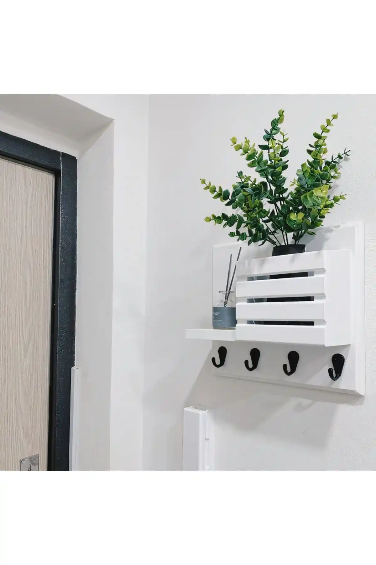 Aden Home ve CajuArt Duvar Askılığı Karşılaştırması: Modern ve Klasik Tasarımlar