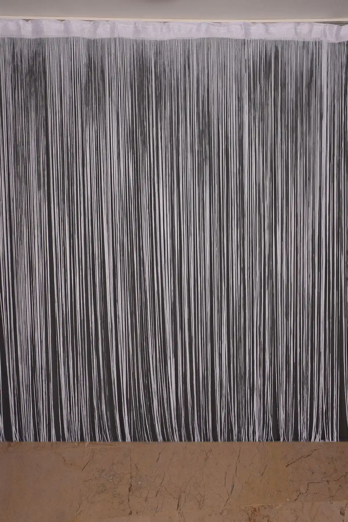 Akça Tekstil Düz ve İnce Zincir İp Perdeleri Karşılaştırması ve Özellikleri