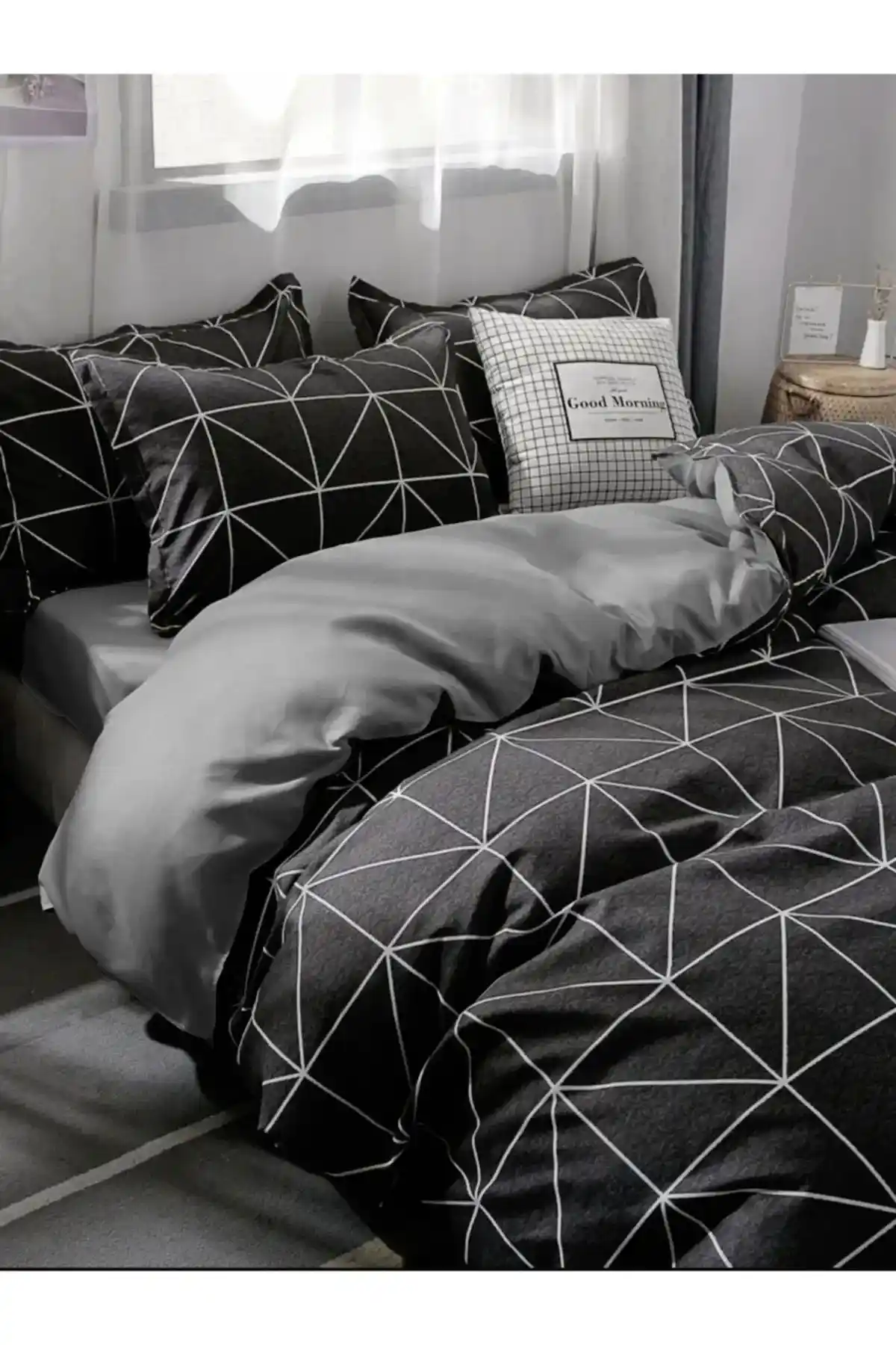 Always Çarşafı Lastikli Çift Taraflı Çift Kişilik Nevresim Takımı Modern ve Dayanıklı Tasarım