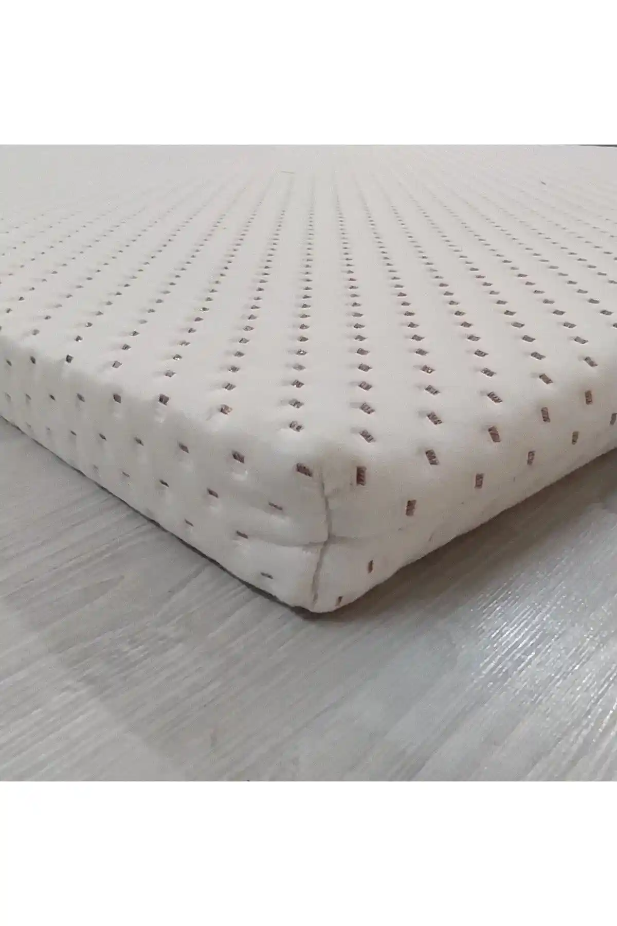 Anadolu Visco Ortopedik Yatak Koruyucu Yatak Pedi ve Yatak Şiltesi Lastikli Fermuarlı 5 Cm