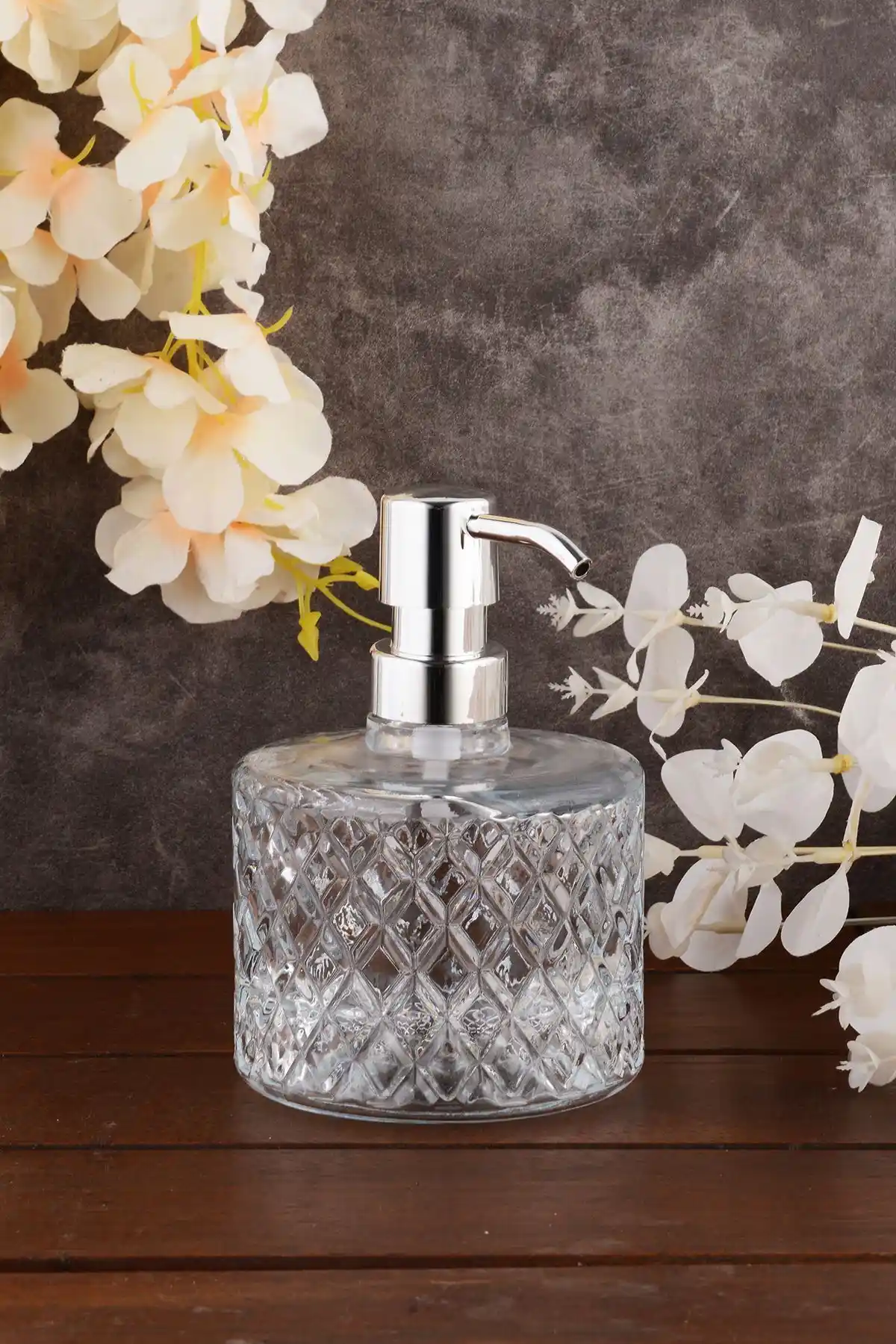 Angdesign Kristal Cam Sıvı Sabunluk Modern Tasarım ve Dayanıklılık Sunar