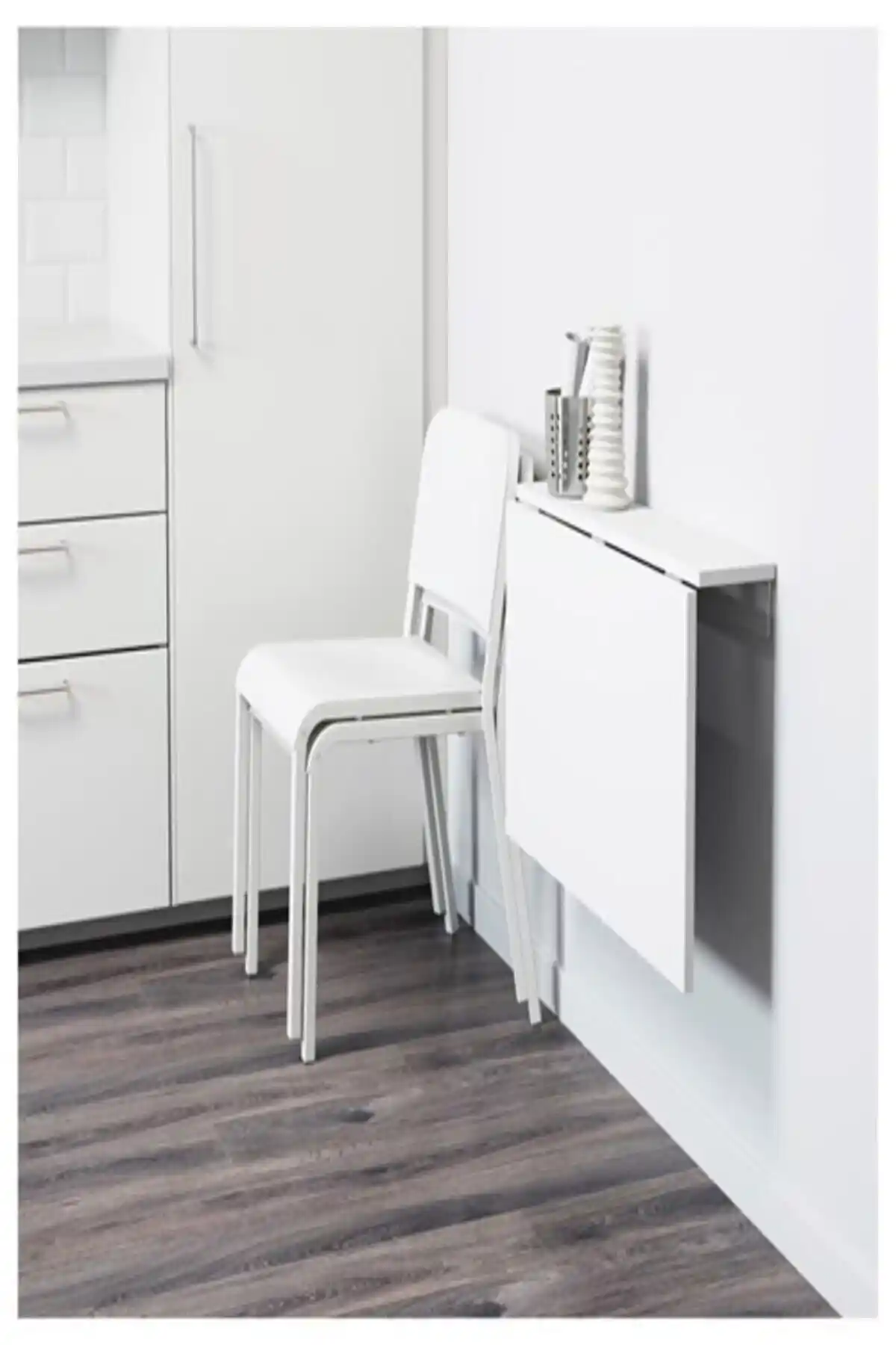 Ankara Orman Ürünleri'nin Modern Duvara Monte Masa Çeşidi Detaylı İnceleme ve Kullanım Avantajları