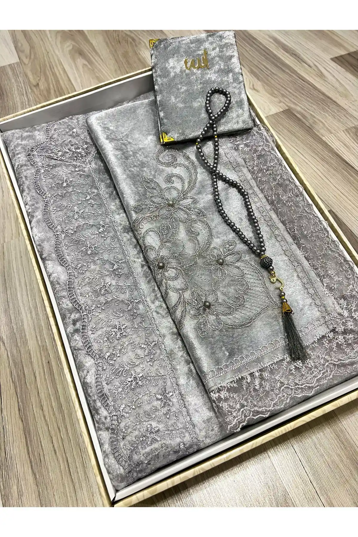 AYHANHOME 4 Parça Seccade Takımı: Şık ve Dayanıklı İbadet Seti, Modern Tasarım ve Yüksek Kalite