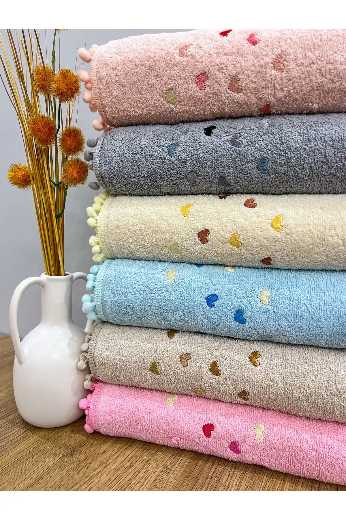 AYHANHOME Ponponlu Kalp Nakışlı 6'lı Mutfak Havlu Seti Estetik ve Kullanışlı Tasarım