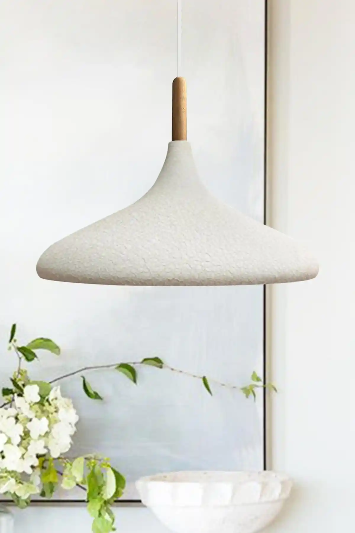 Bamyum Champion Dokulu Açık Krem Rengi Ahşap Tekli Avize Modern İç Mekan Aydınlatması