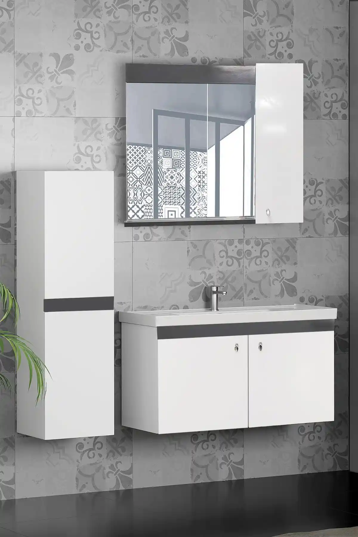 Banyo Dolapları Karşılaştırması: KAREN BANYO ve ROOMART Modellerinin Özellikleri