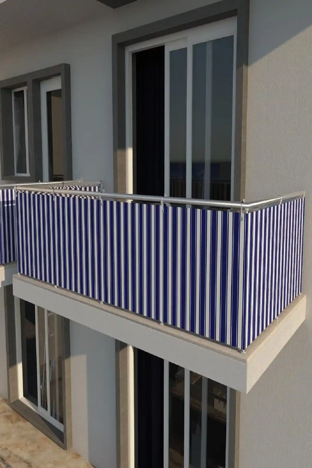 Basic Creation Balkon Demiri Perdesi: Estetik ve Dayanıklı Dış Mekan Dekorasyonu